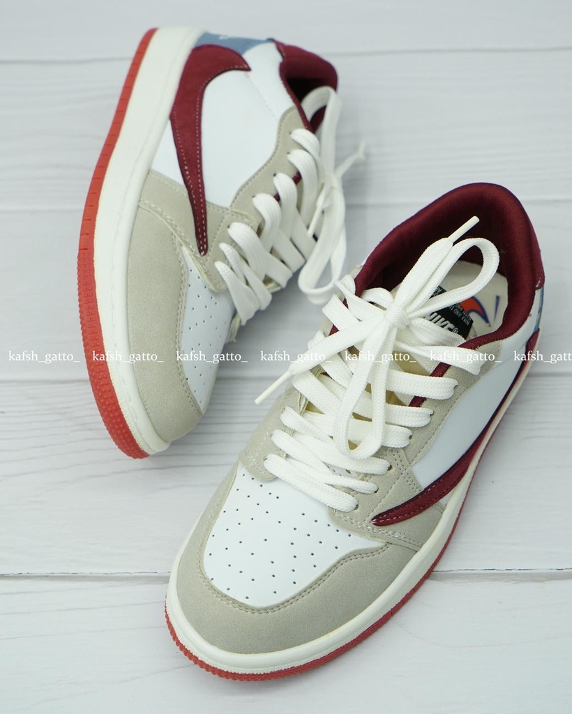 کتانی نایک تراویس