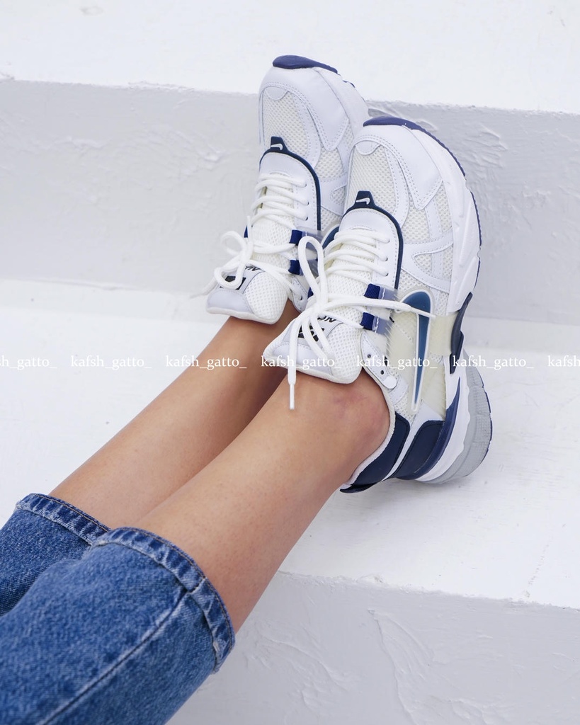 کتانی نایک وی تو کی ران