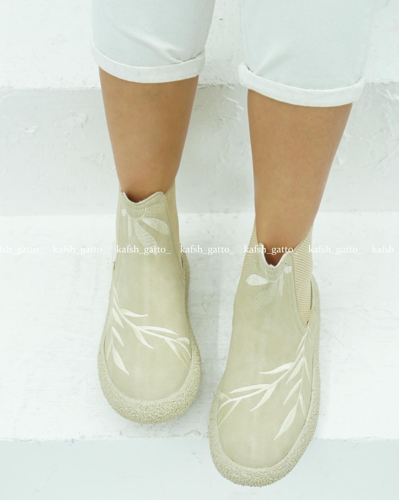 نیم بوت گلدوزی